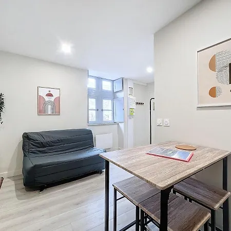 Neuf 4 Pers N1 * 里永